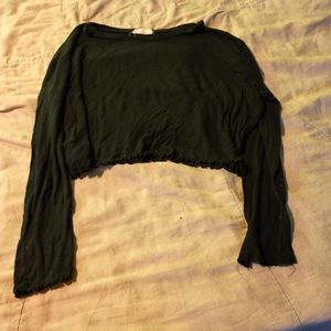 Medium black, long sleeved cropped top
